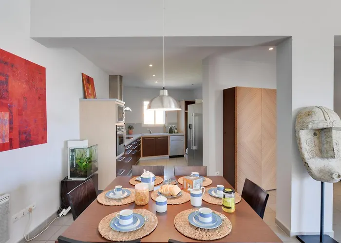 Cap Maxime By Interhome Sainte-Maxime